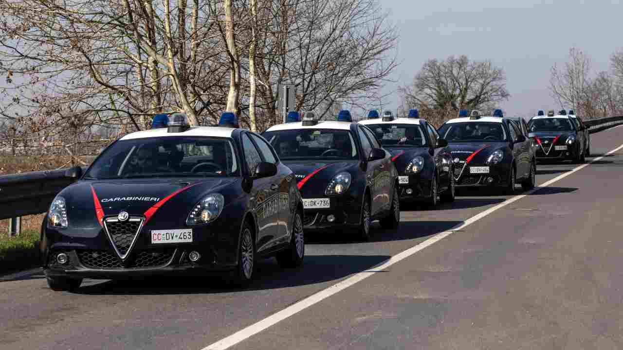 Carabinieri Villa Inferno