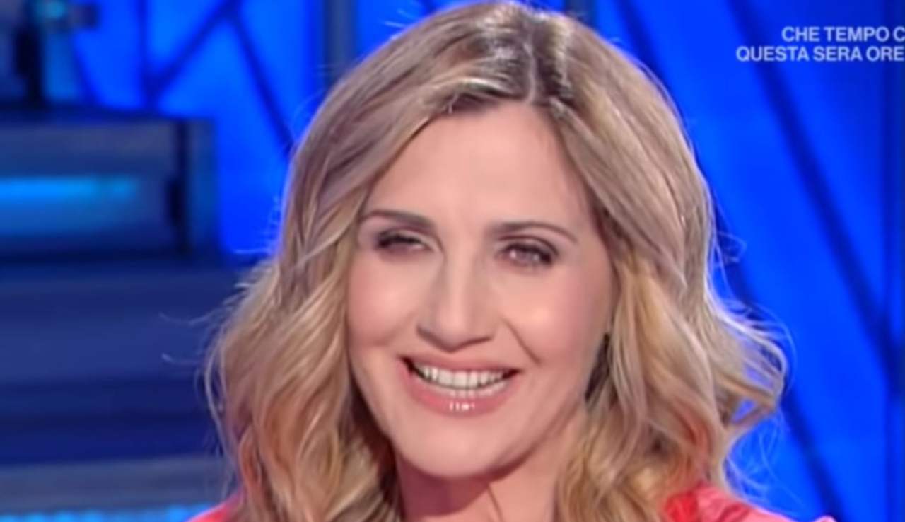 Lorella Cuccarini, il video manda in tilt i social