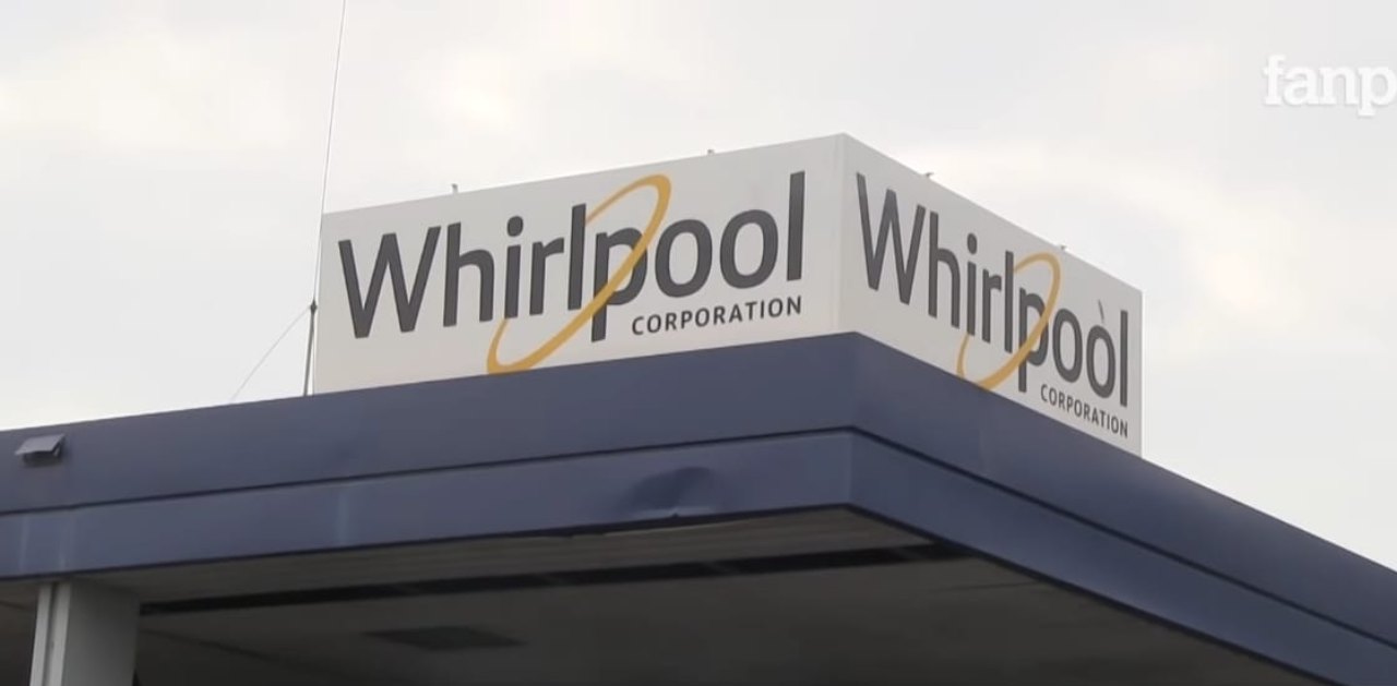 Whirlpool Napoli, via ai primi licenziamenti