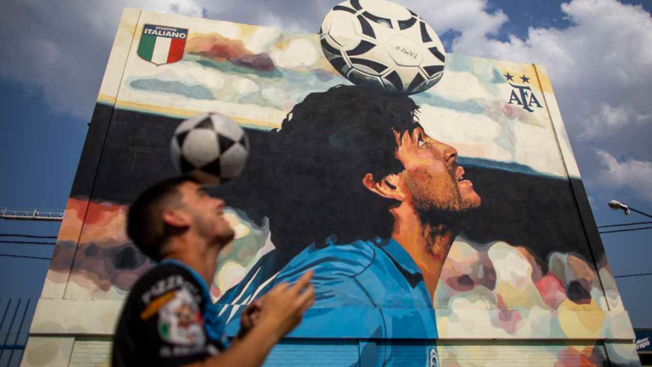Murales che raffigura il Pibe de Oro