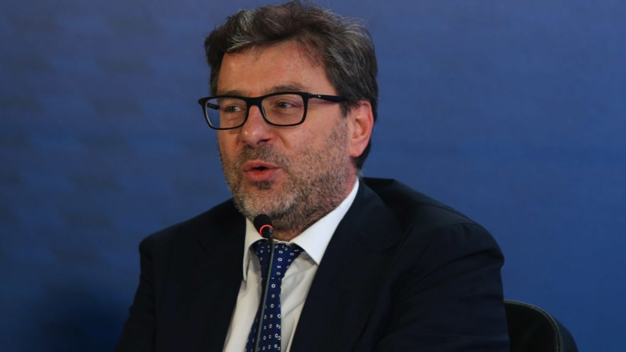 Giorgetti sul Super Green Pass