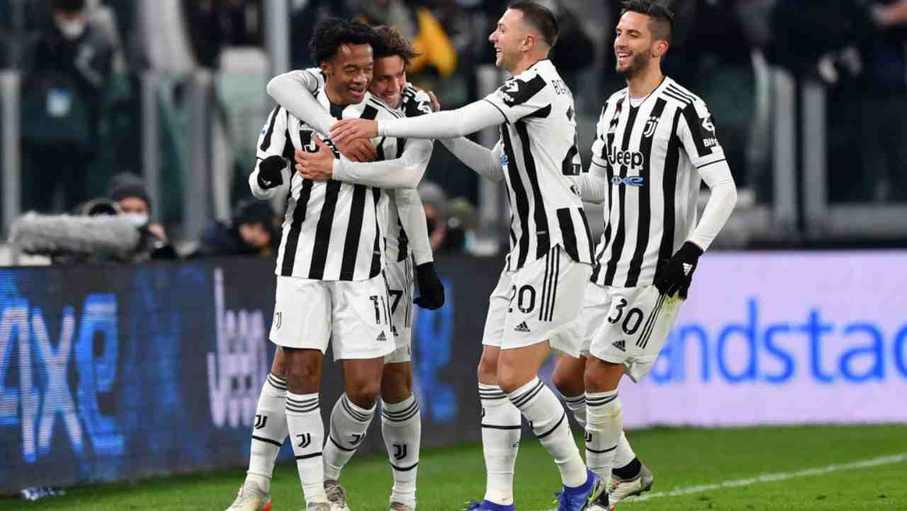 Juventus-Genoa, critiche sui social