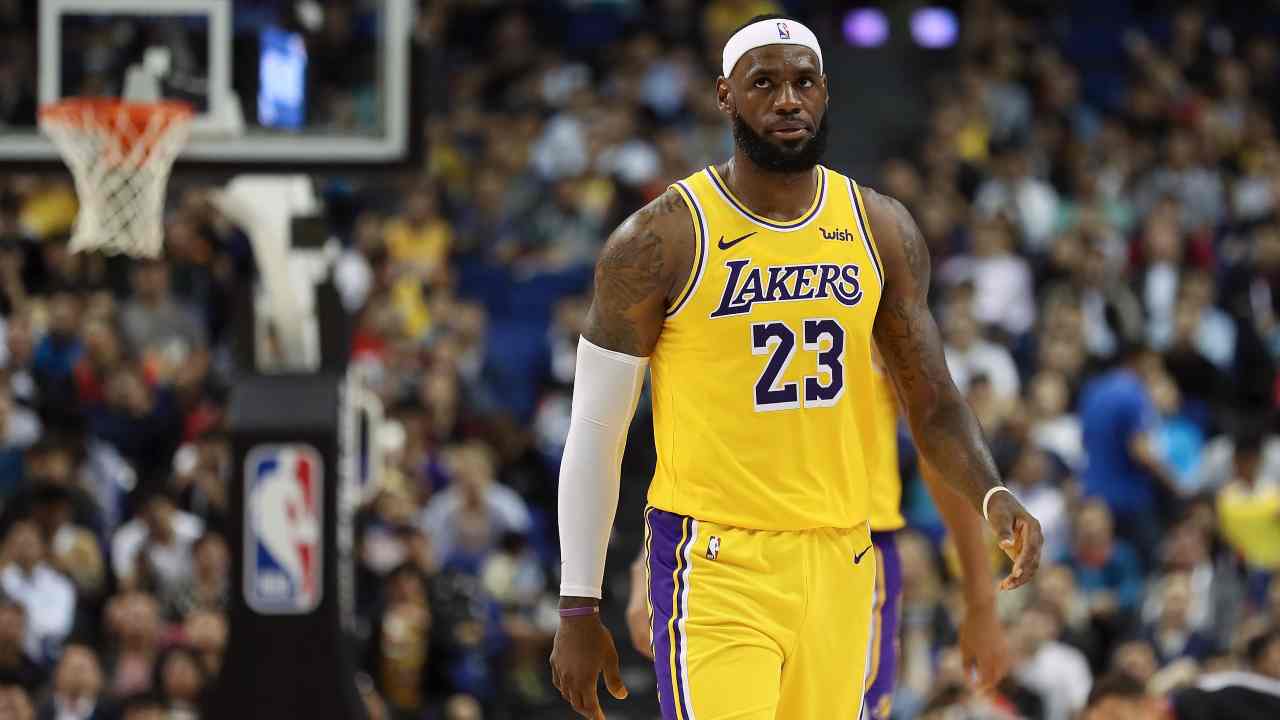 nba telecronista lebron james