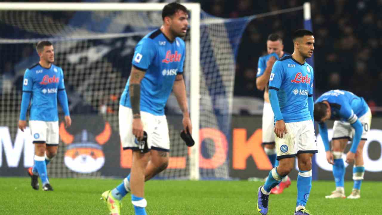 Napoli, pioggia di critiche per l'azzurro