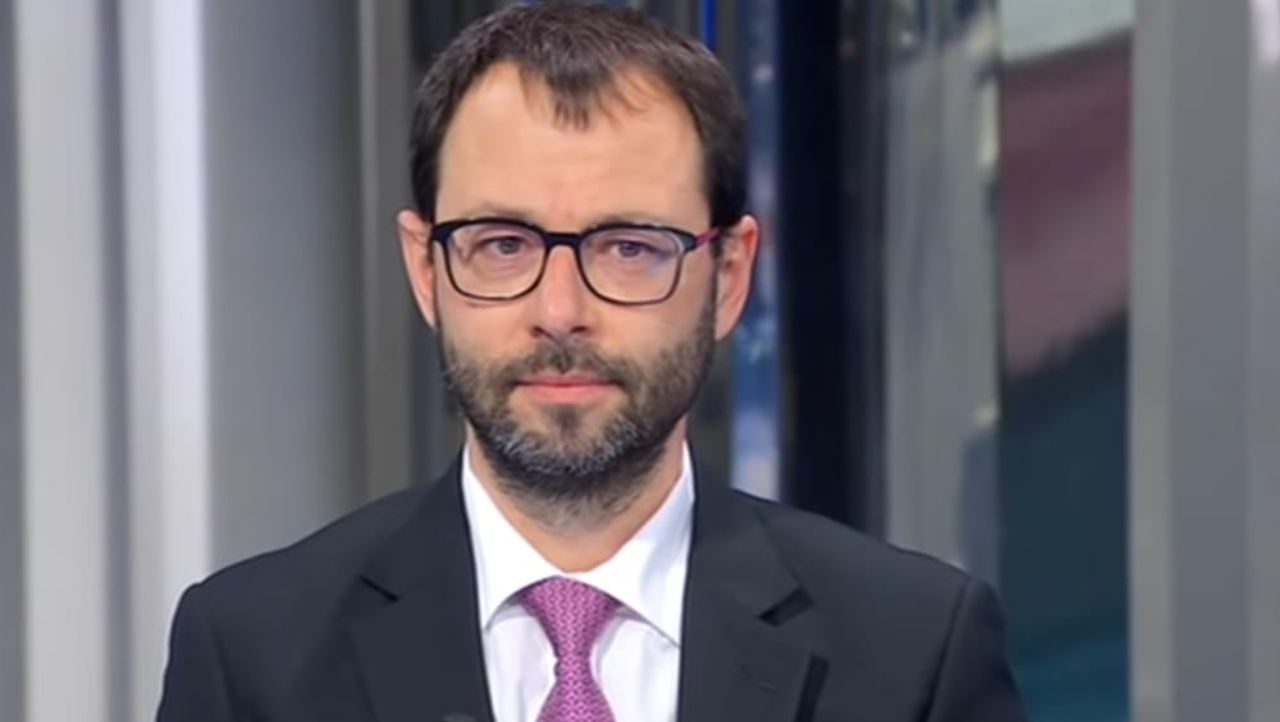 Stefano Patuanelli nel mirino dei 'No-vax'