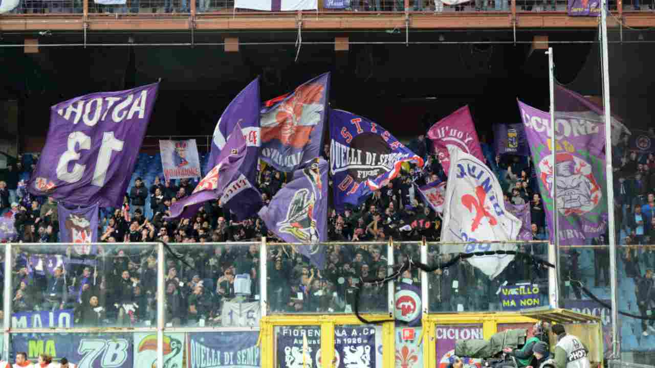 Tifosi viola contro i giornalisti