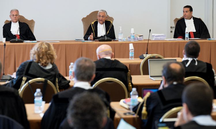 tribunale vaticano processo