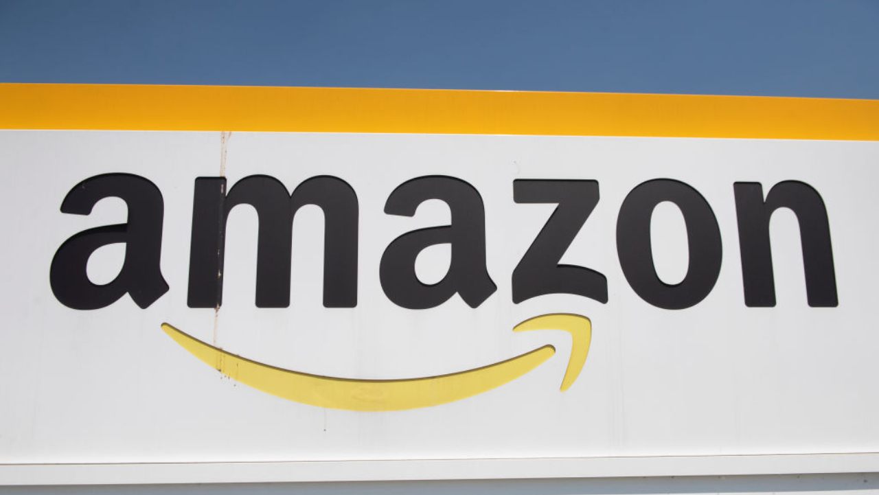 Antitrust, novità su multe per Amazon ed Apple