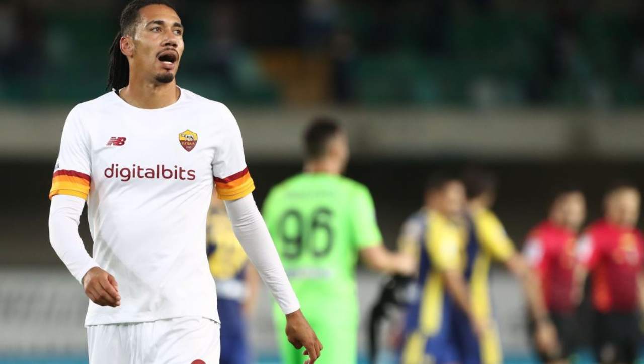 Roma, Smalling non vuole vaccinarsi 