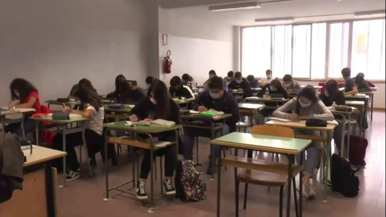 Covid, confermato il rientro a scuola