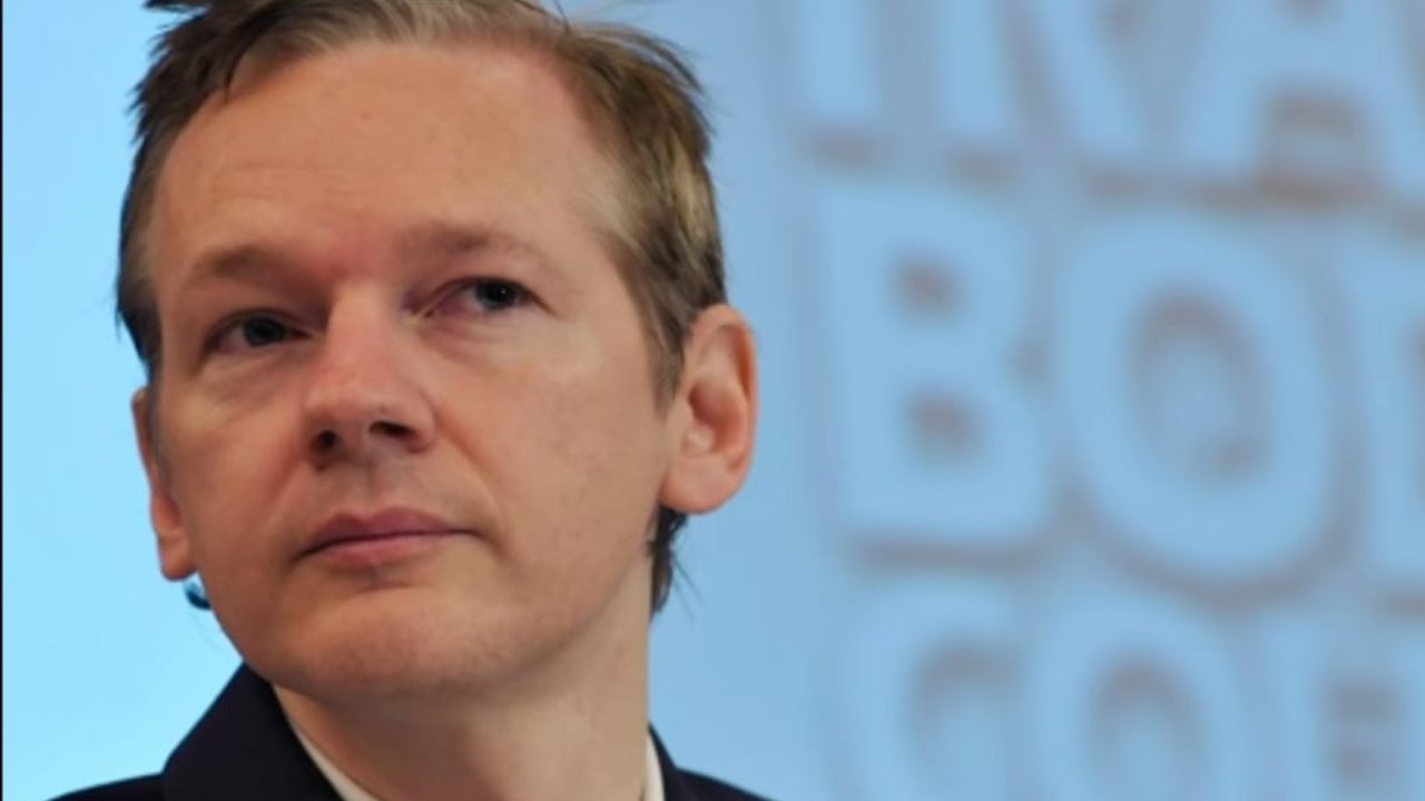 Assange in prigione da 1000 giorni