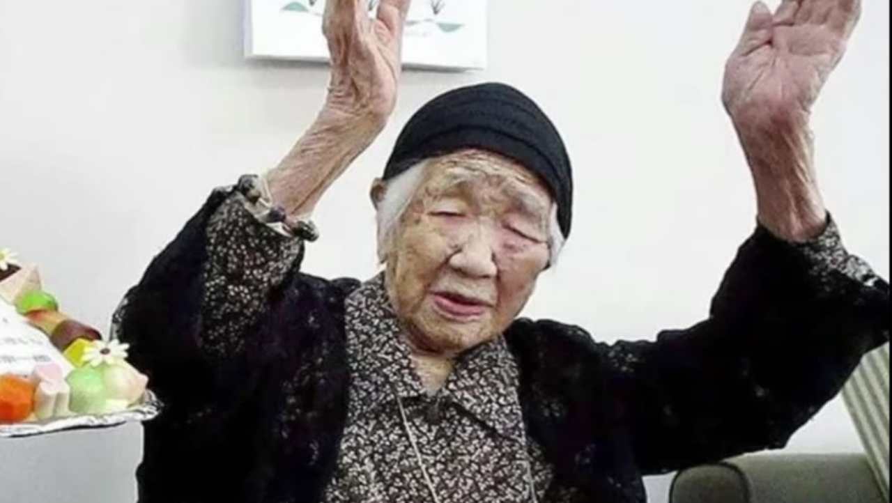Kane Tanaka, la donna più anziana del mondo