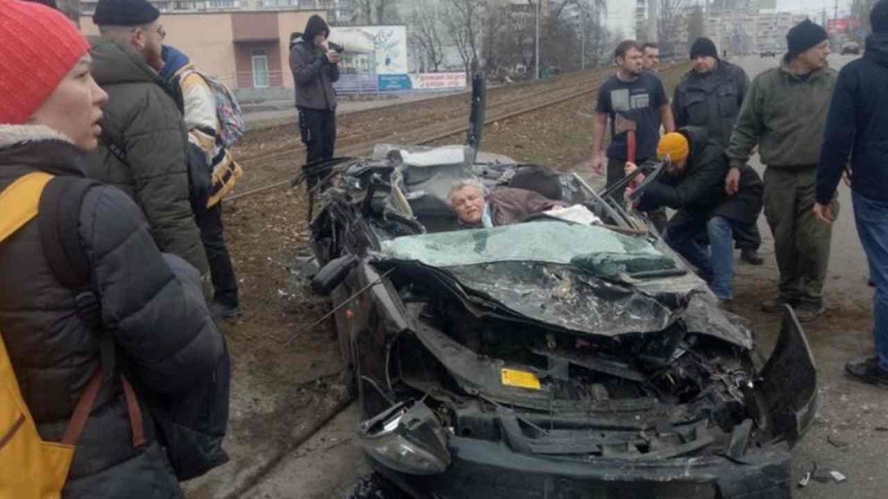 Video fake carro armato