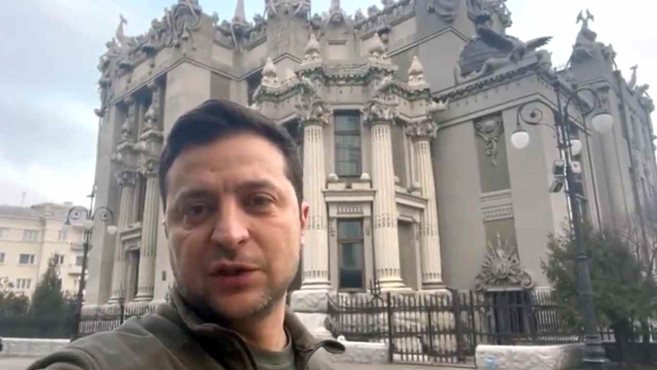 Zelensky, il nuovo tweet fa infuriare Putin