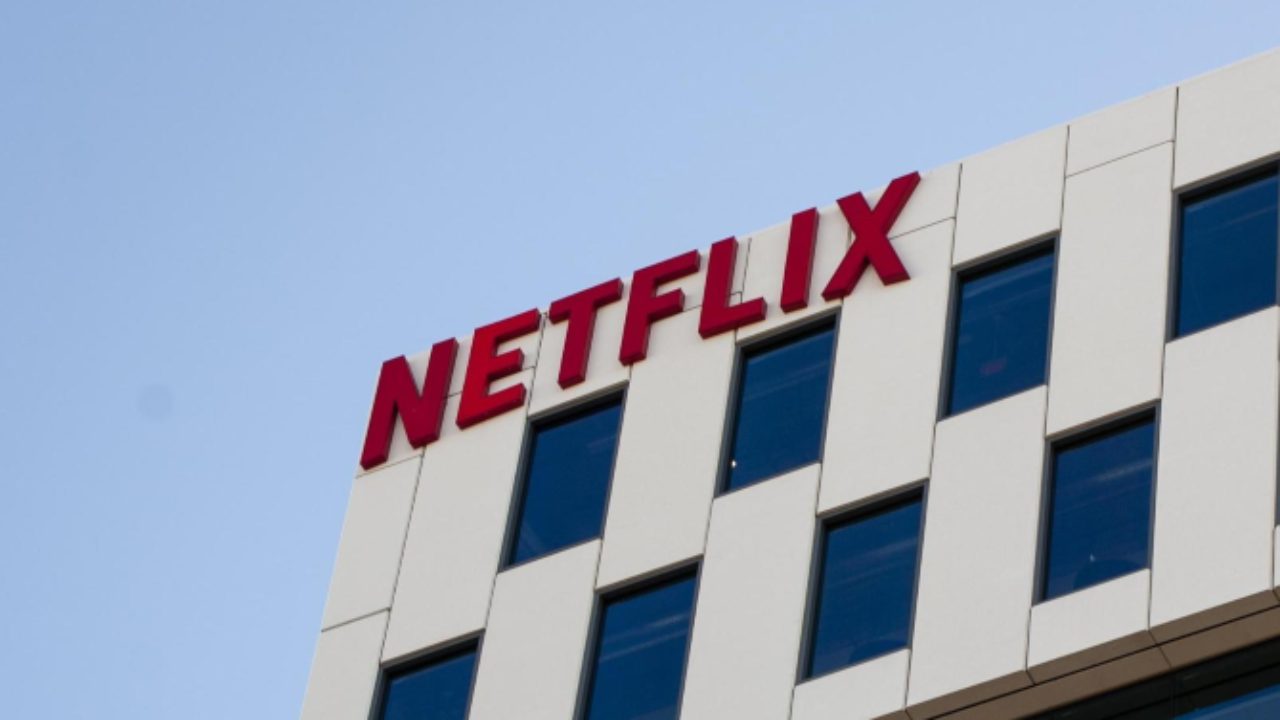 Neflix, stop dei servizi in Russia