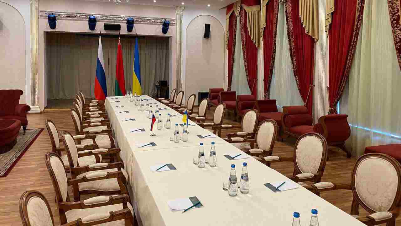 Ucraina-Russia, primo giorno negoziati