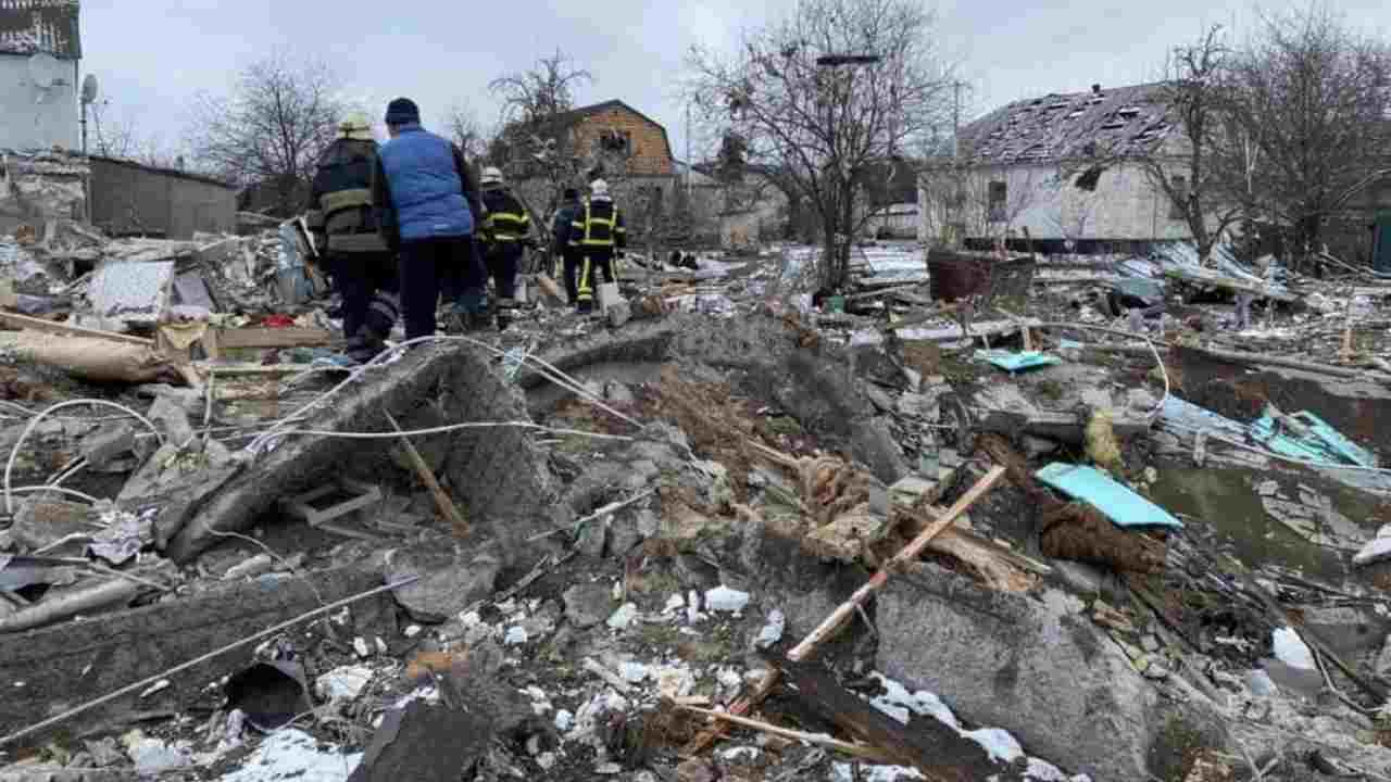 Ucraina, bombardamenti a Kiev