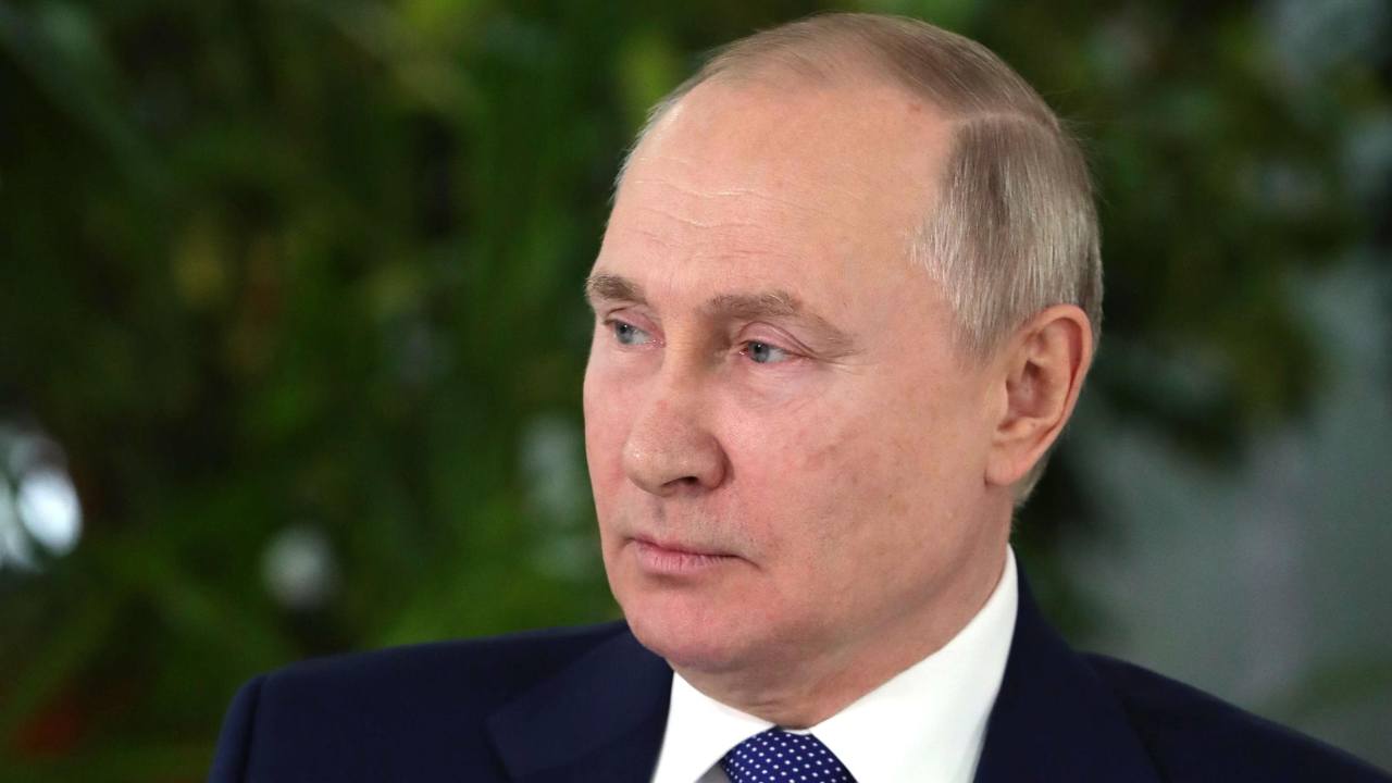 Vladimir Putin inserisce l'Italia nella lista dei Paesi ostili
