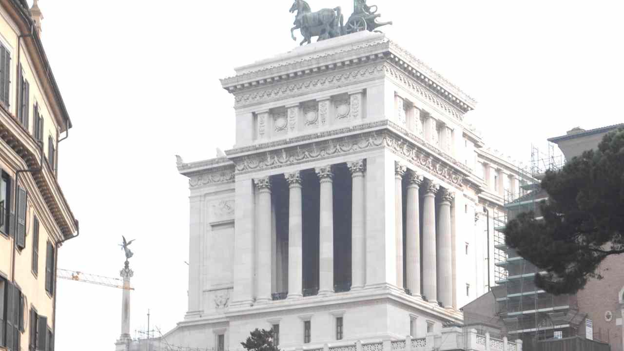 Morricone casa vista Altare della Patria