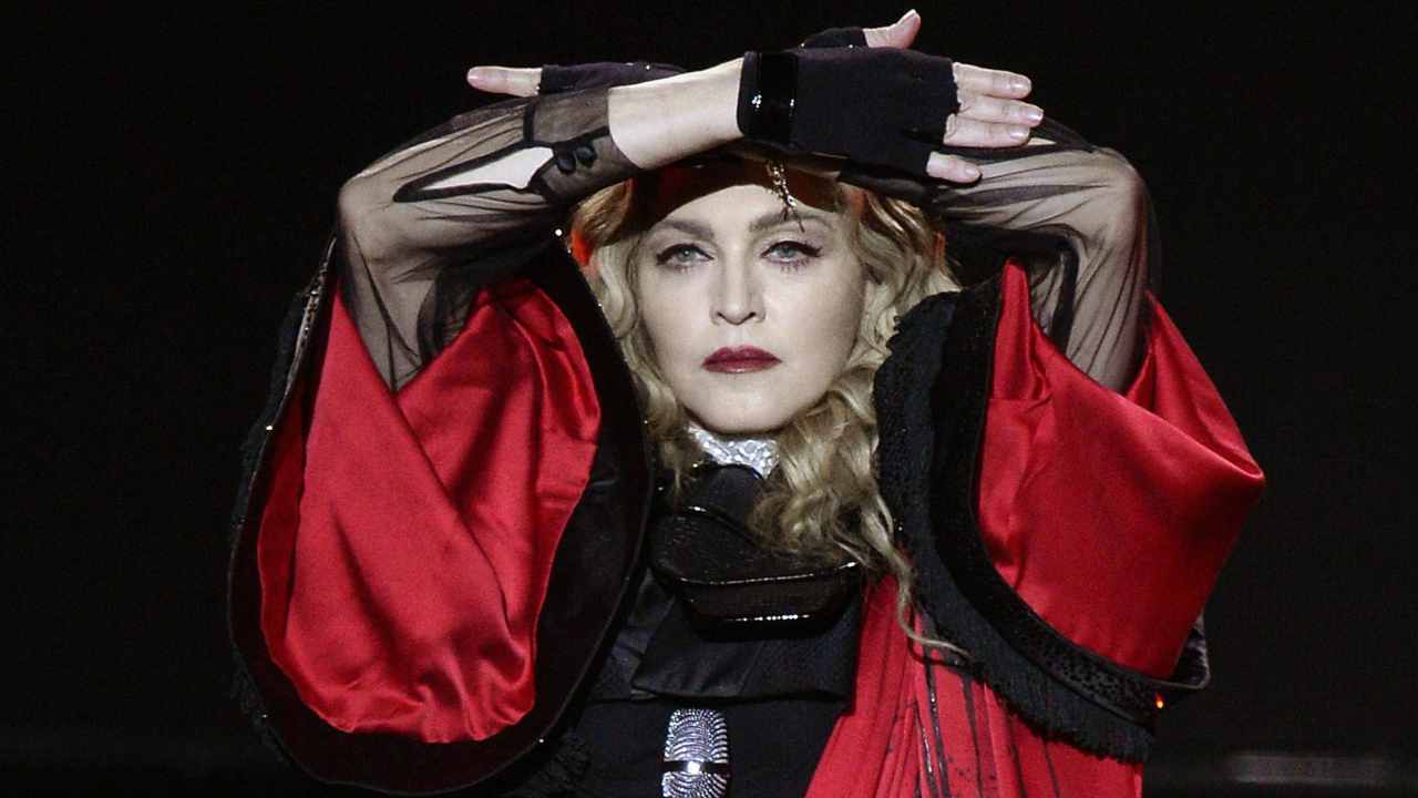 Madonna abito Material Girl
