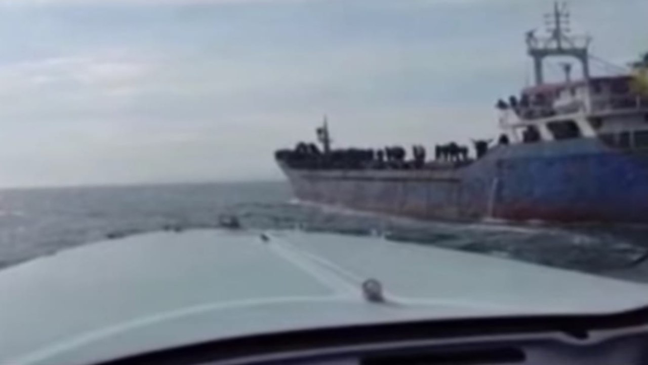 Turchia, guardia costiera ferma peschereccio