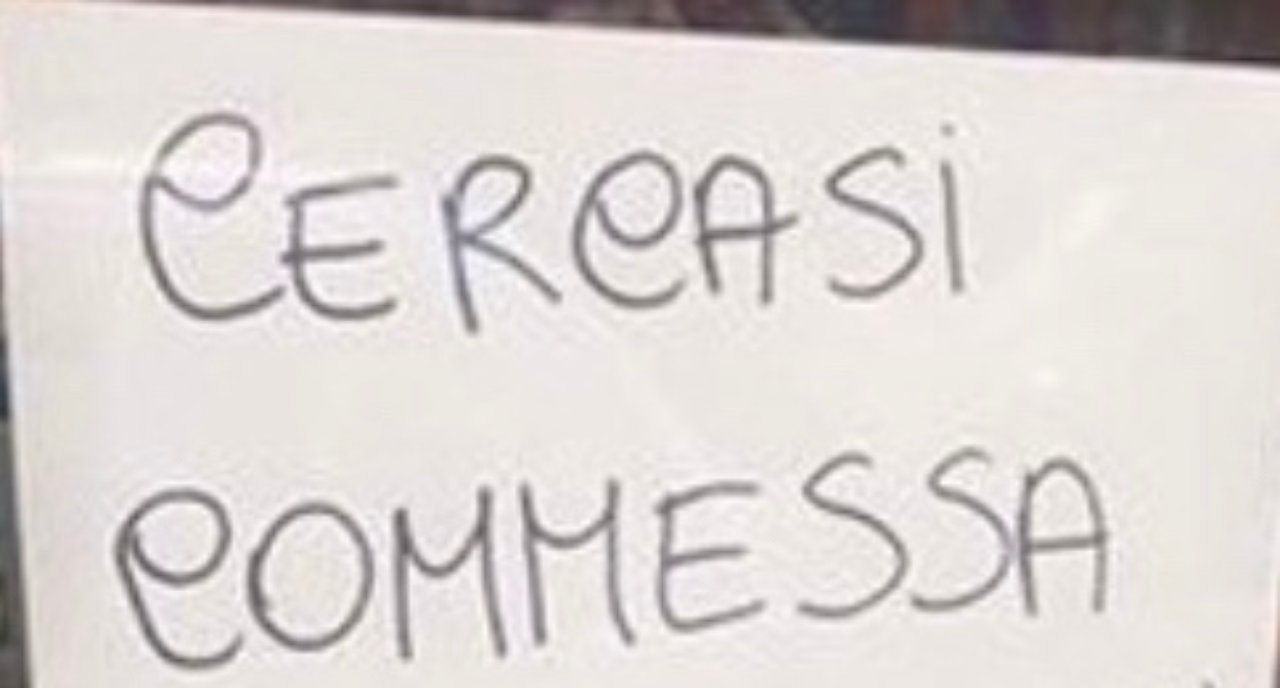 Annuncio Cercasi commessa