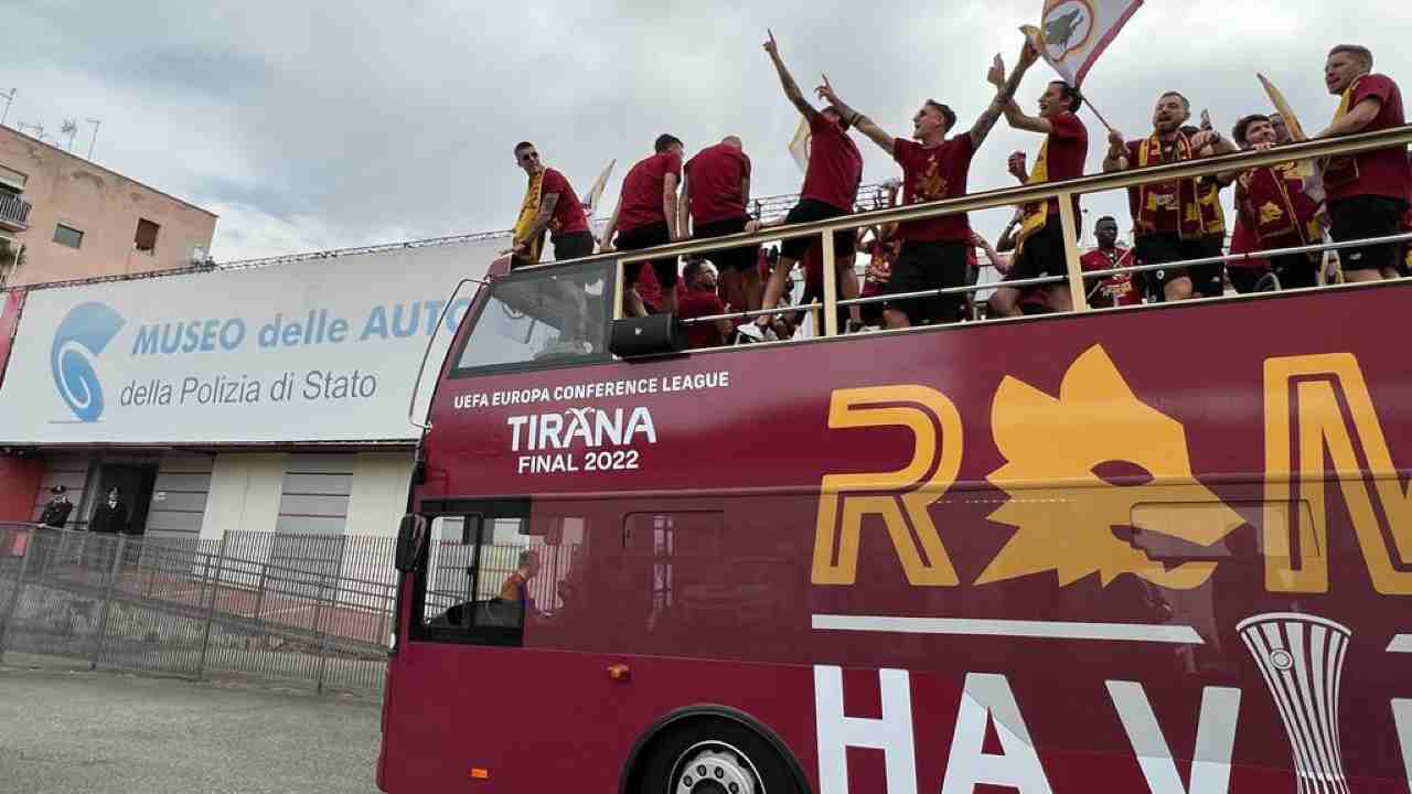 Conference, festa Roma rovinata da cori su Zaccagni