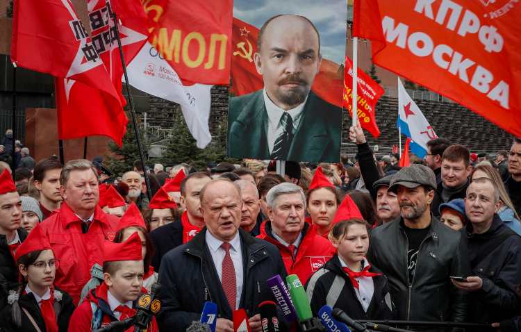 Il partito comunista russo sostiene la guerra in Ucraina