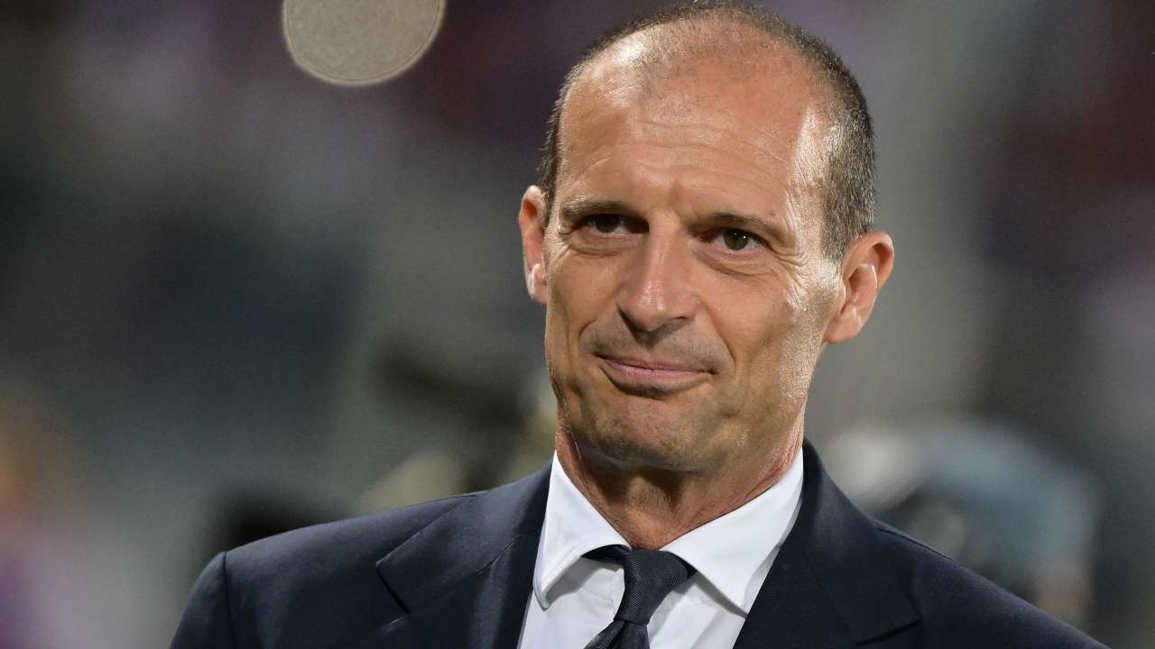 Tifosi della Juventus stufi di Allegri