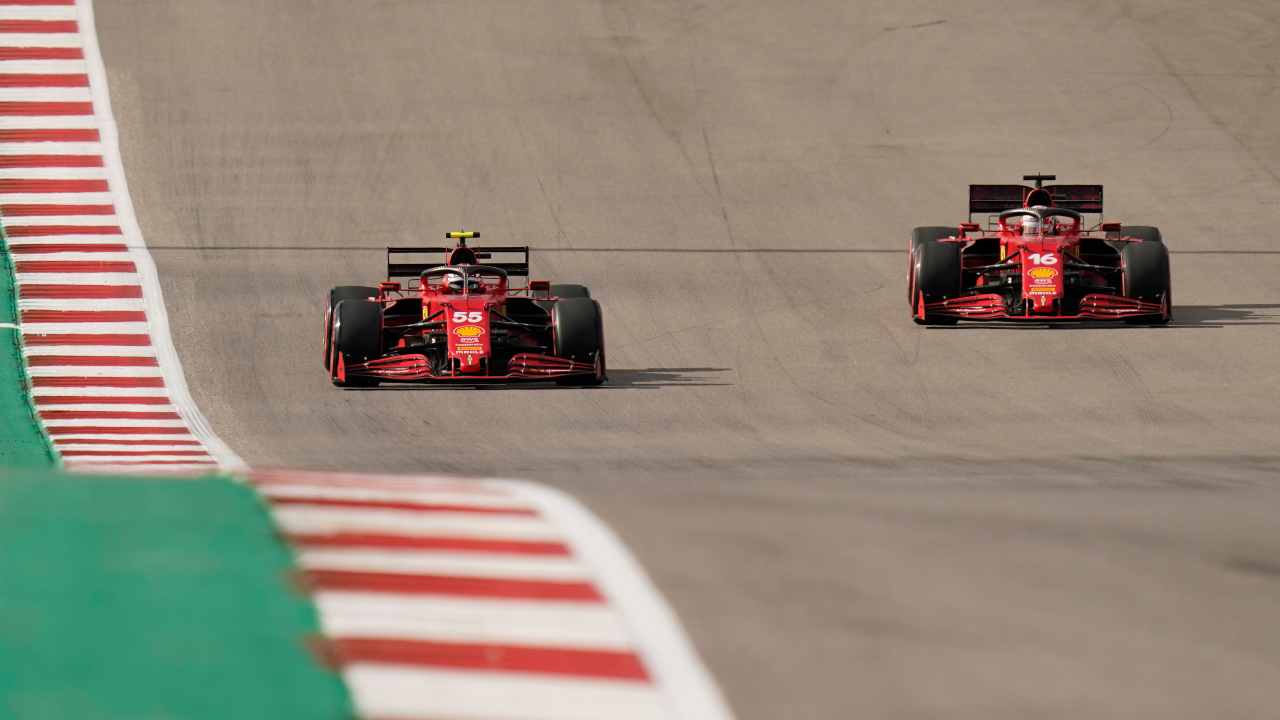 Sainz e Leclerc