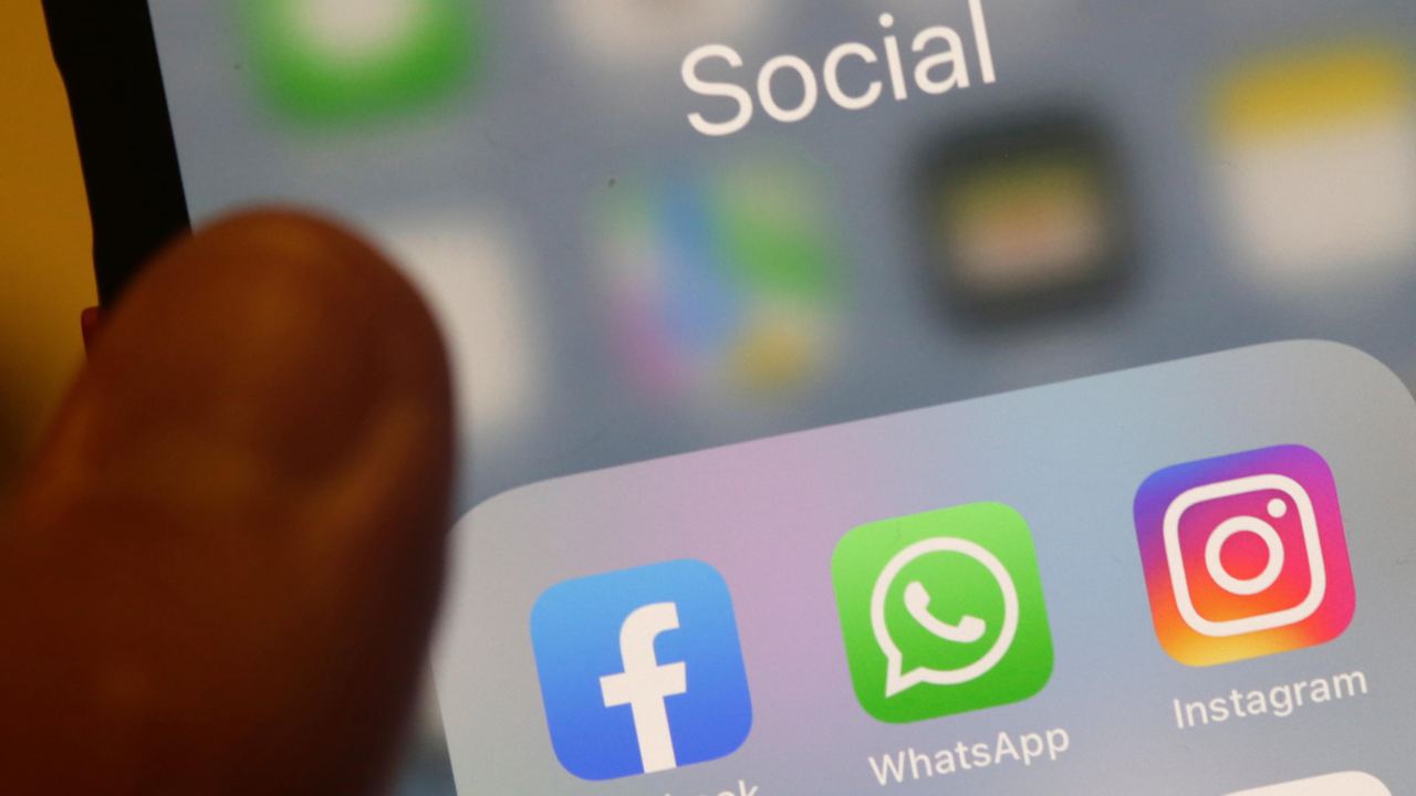 Whatsapp, come chattare in altre lingue