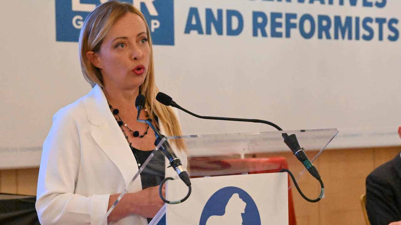 Sondaggi politici elettorali, la Meloni si conferma al primo posto col suo partito