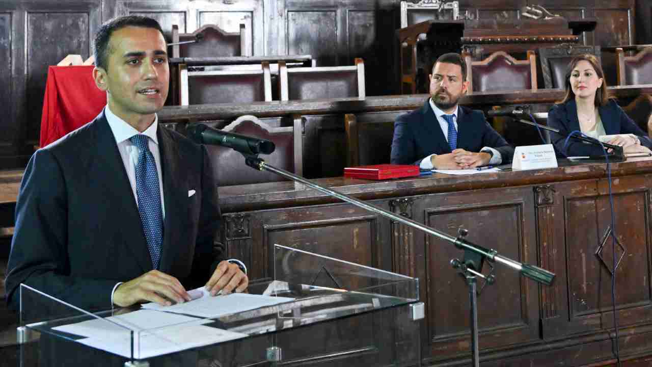 Conferenza Luigi Di Maio