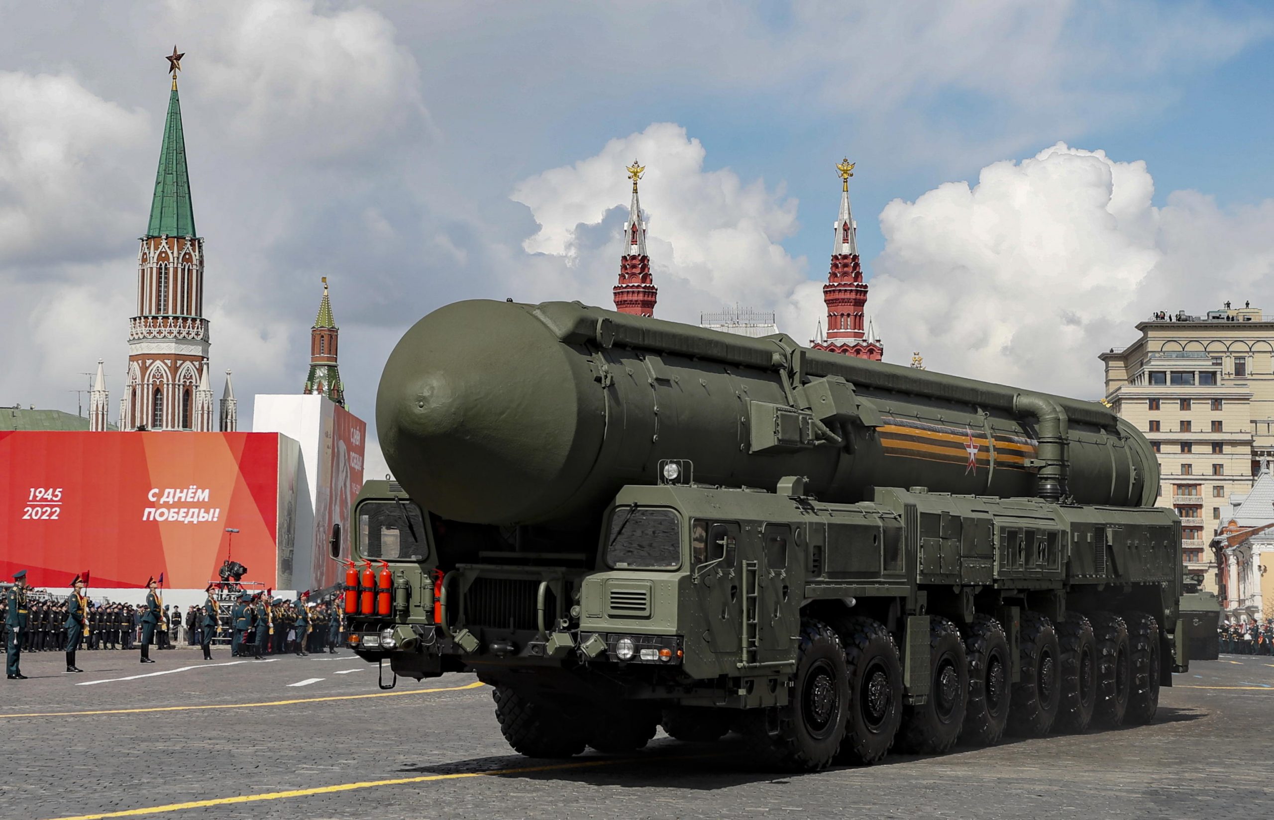 missile parata russia