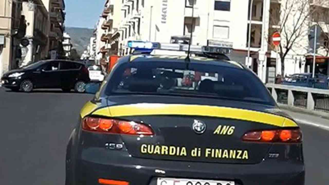 Guardia di Finanza in azione