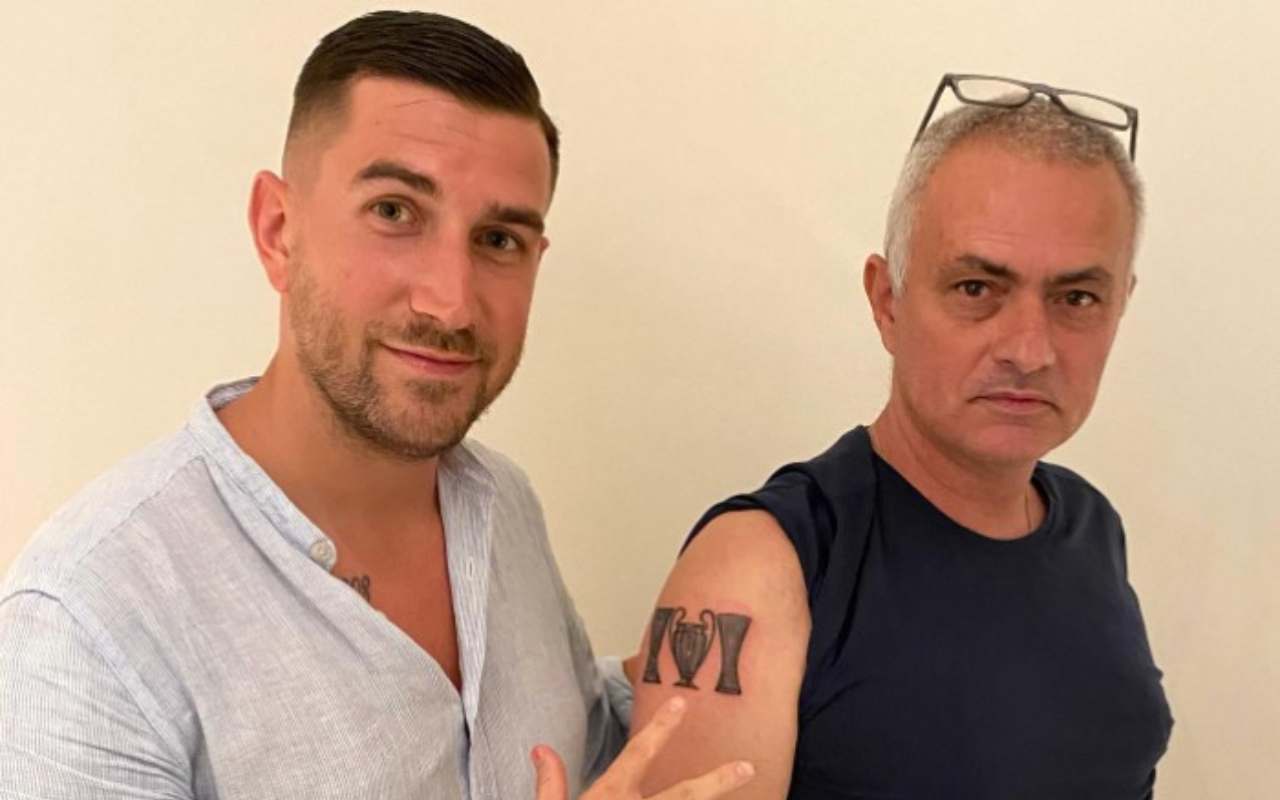 José Mourinho e il suo tatuatore