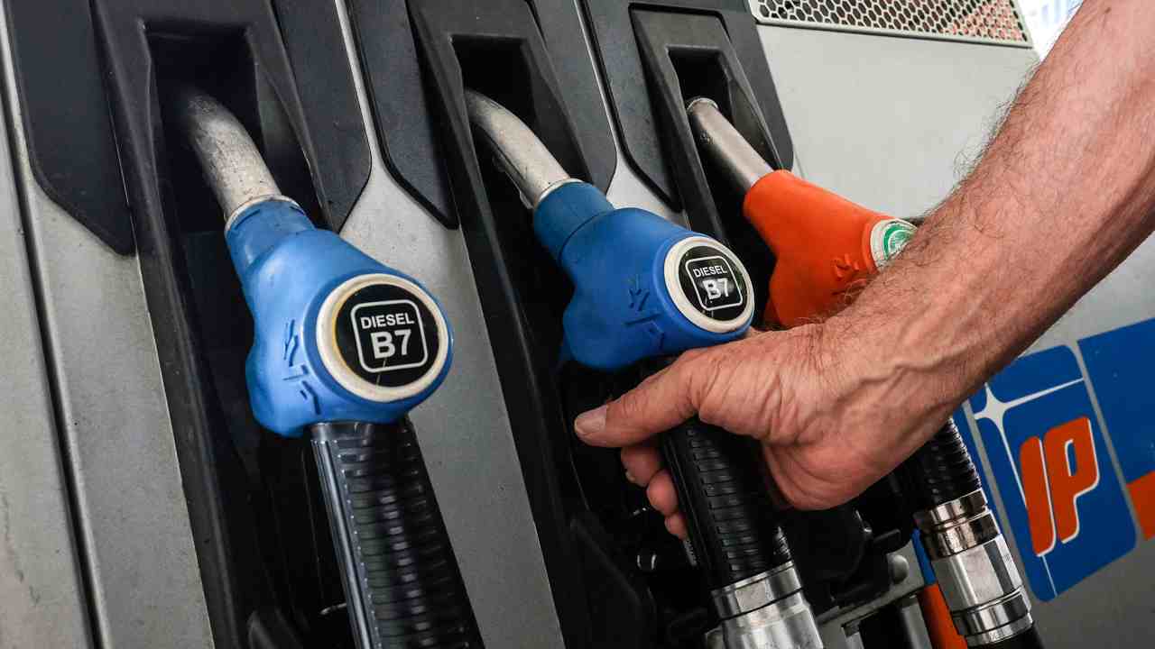 Benzina, novità sui prezzi