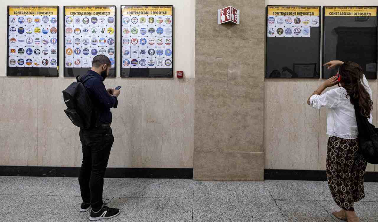 Elezioni depositati 101 simboli