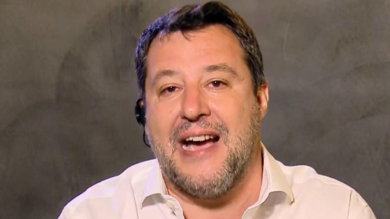 Matteo Salvini scherza e rivela il modo per candidarsi con la Lega