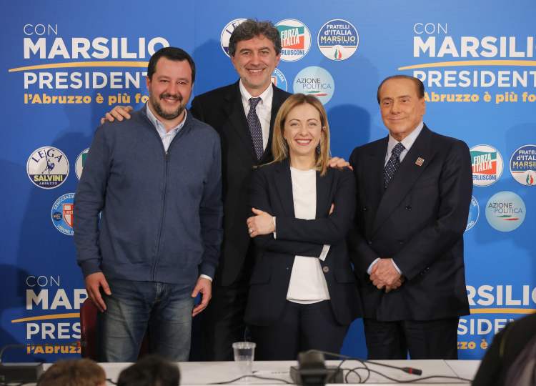 Matteo Salvini, Giorgia Meloni e Silvio Berlusconi (foto Ansa)