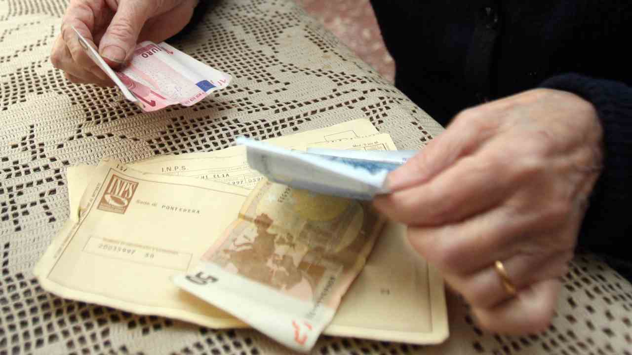 Pensioni, cambia tutto ad ottobre