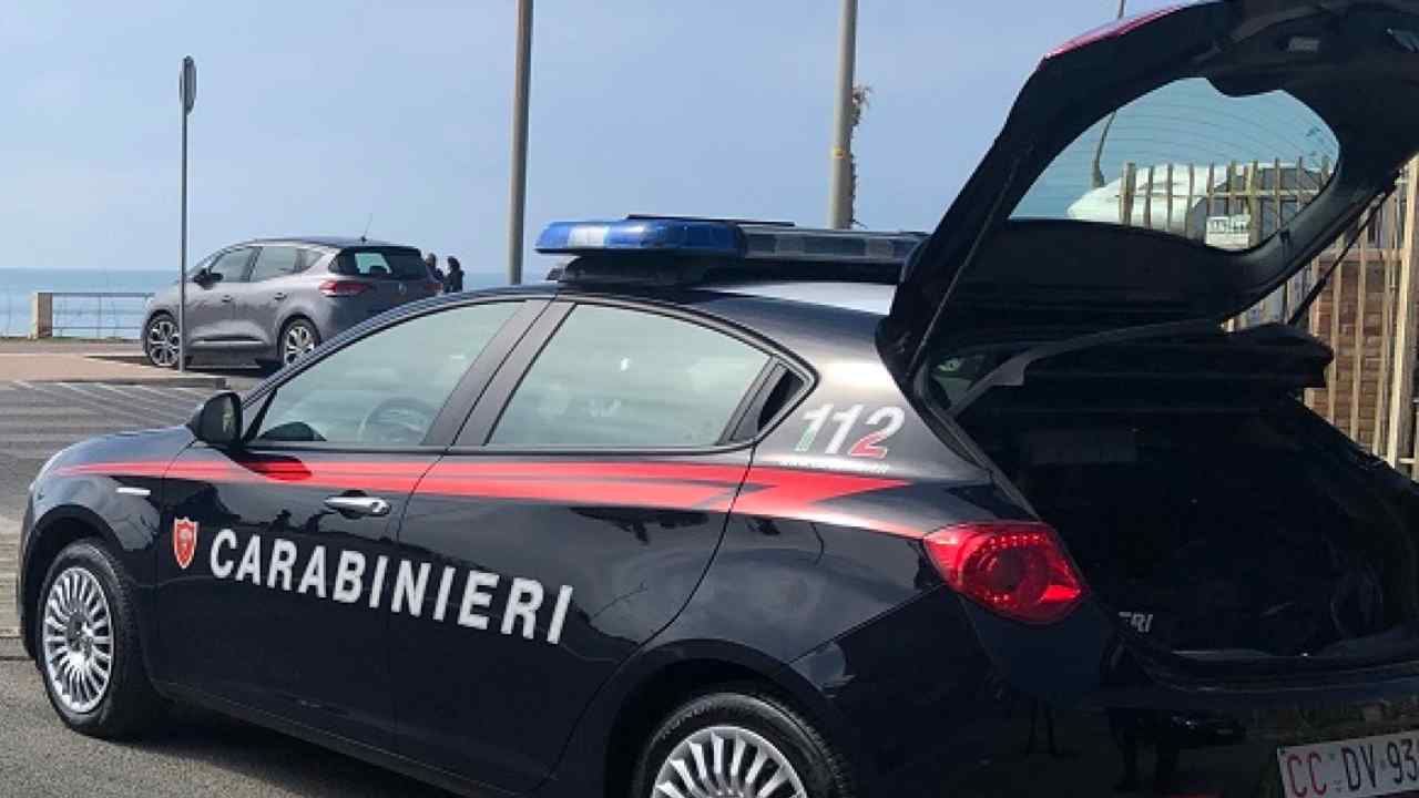 Violenza sessuale nei confronti di un disabile 15enne