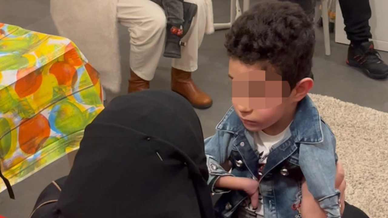Nuova vita per Mustafa, bimbo siriano 