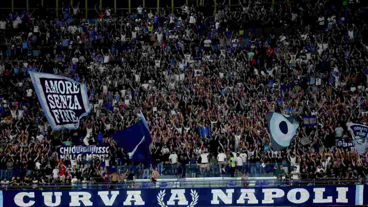Tifosi del Napoli pronti per il match di stasera