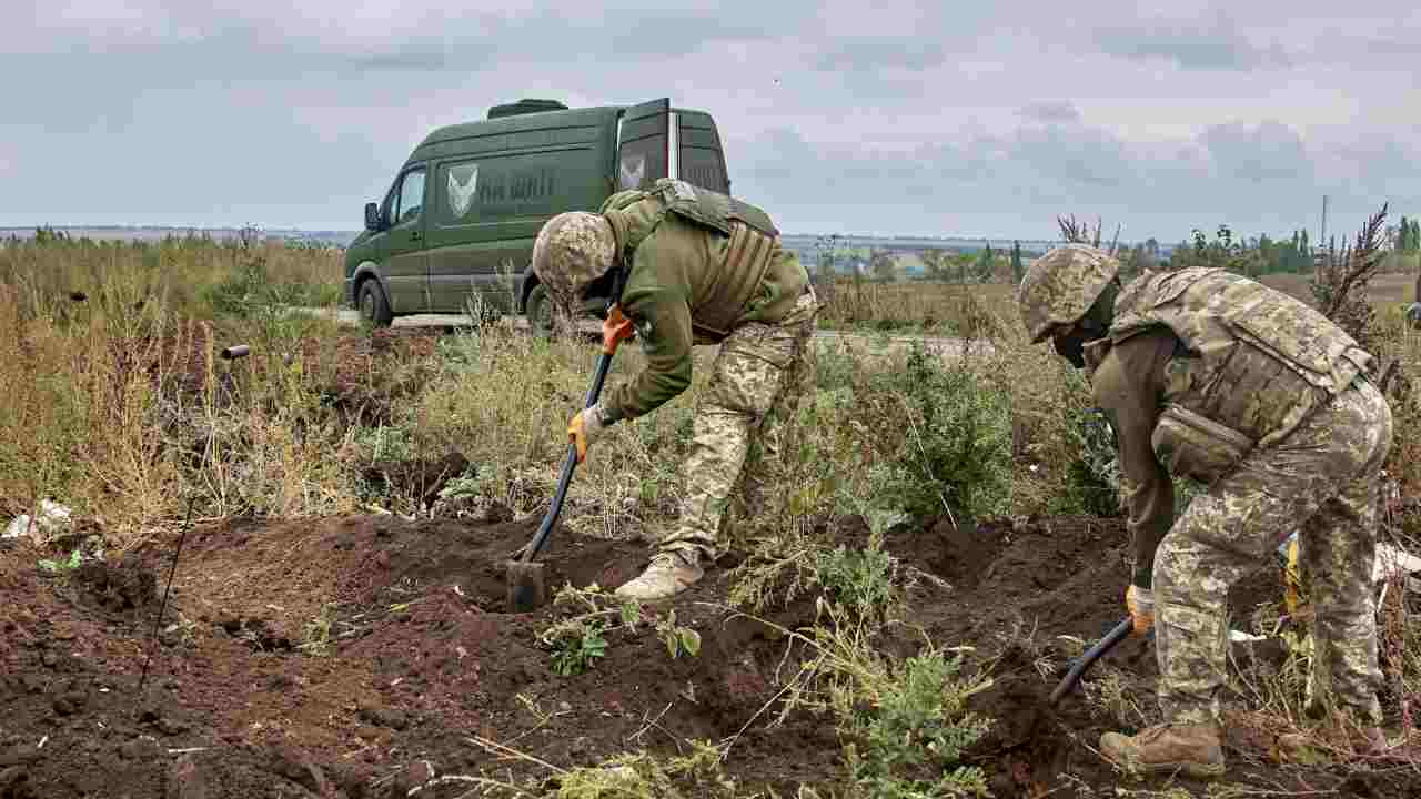 Ucraina, al via referendum per annessione a Russia