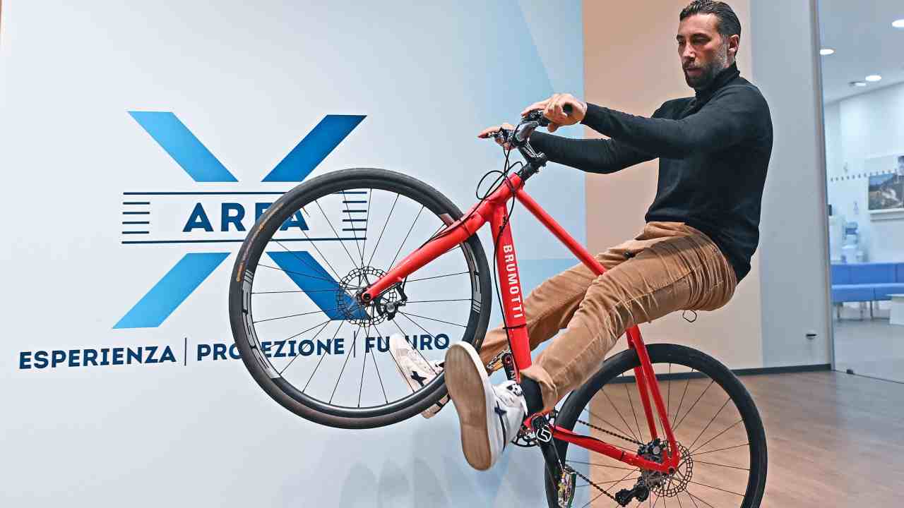 Vittorio Brumotti spaventa i suoi fan