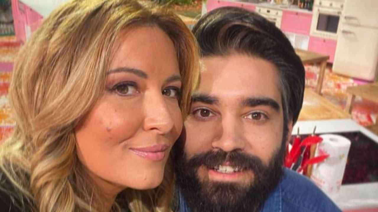 Selvaggia Lucarelli accusata di favorire Lorenzo Biagiarelli a Ballando