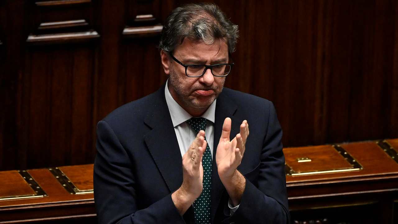 Giancarlo Giorgetti spiega la manovra 2023