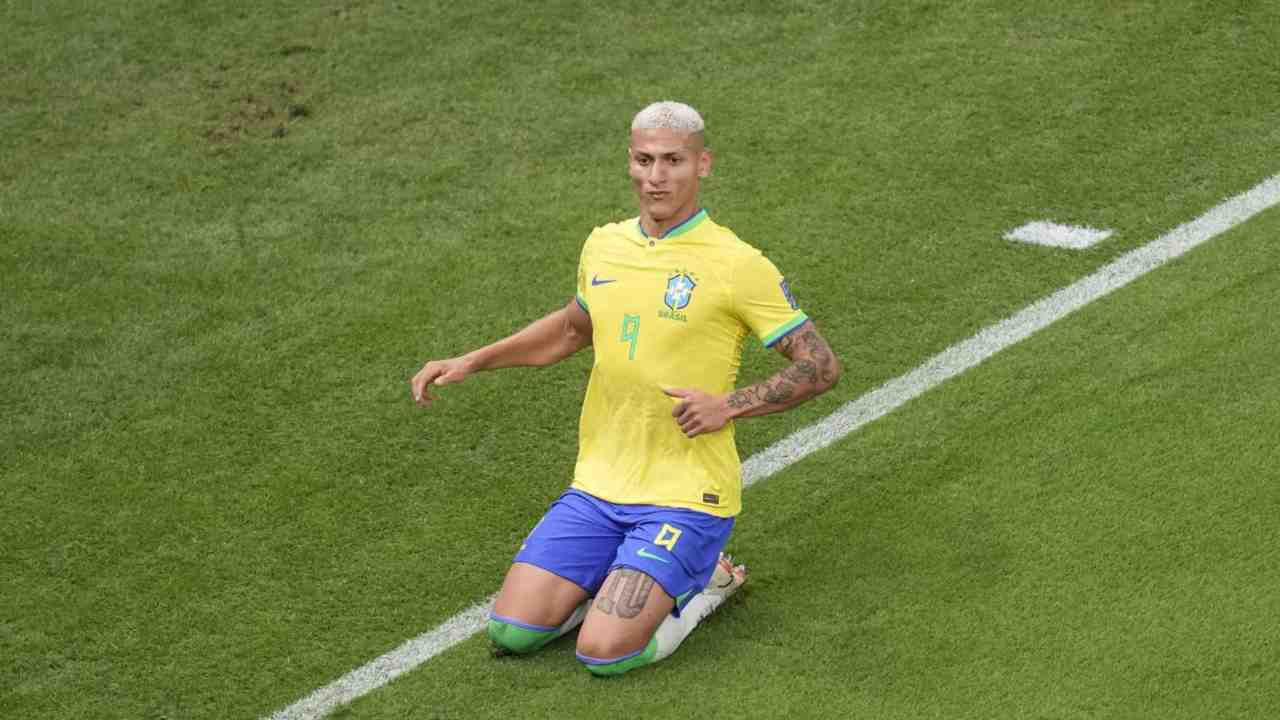 Per Cassano, Richarlison è una pippa