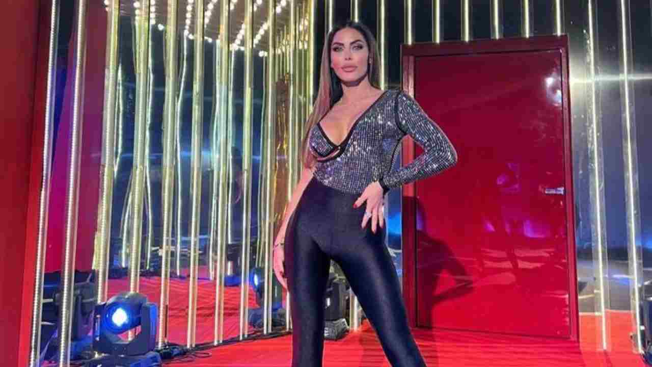 Costo outfit Guendalina Tavassi al Grande Fratello Vip